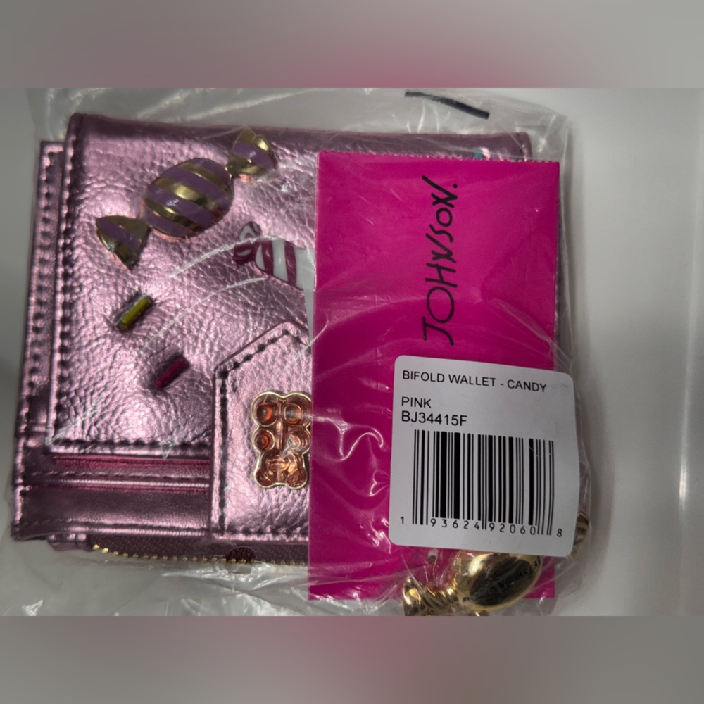 NWT Betsey Johnson Novelty Candy Charms Bifold Wallet - Picture 9 of 10